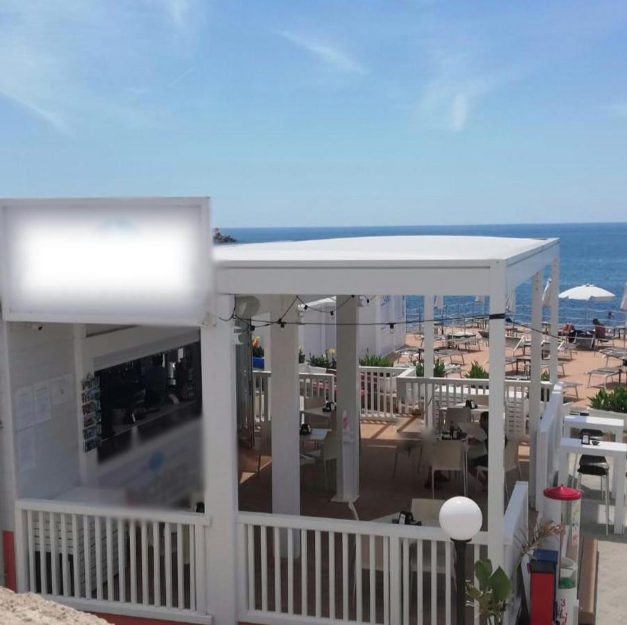 Amata Villa Vacanza Santa Maria di Leuca Bagian luar foto